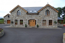 Flame Finished Gothic Arches with Returns & Cills Flame Finished Gothic Arches with Returns & Cills